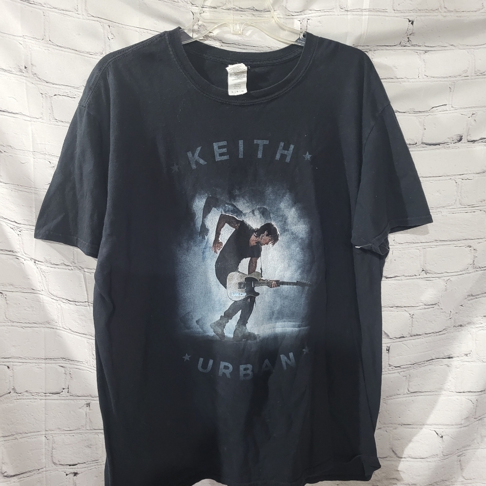 Black Graphic Tee